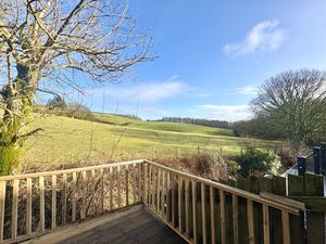 Photo 16- click for photo gallery